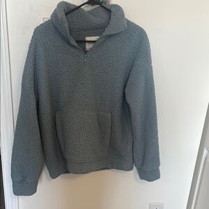 American Eagle Oversized Cozy Gray Sherpa Pullover Sweater